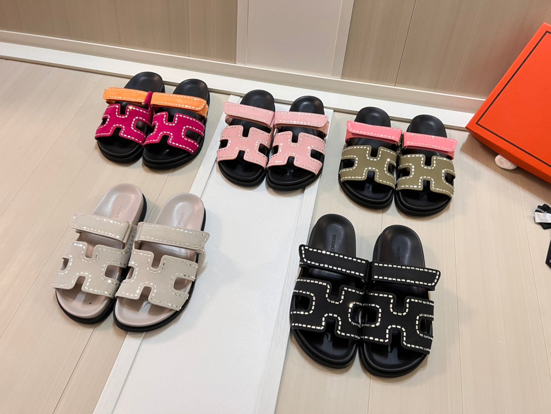 14H35Z   fashionslippers