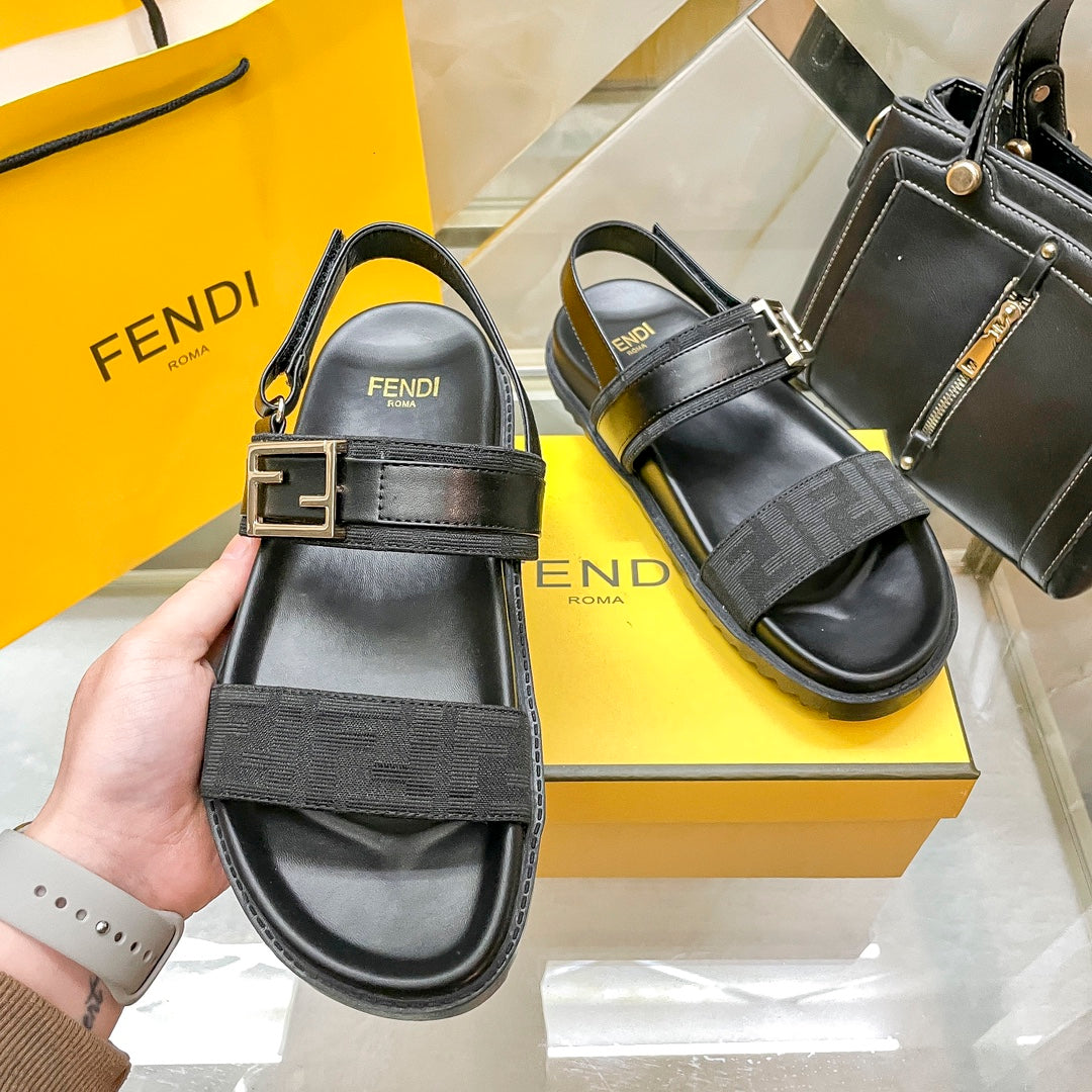 14F71Z  fashion sandals