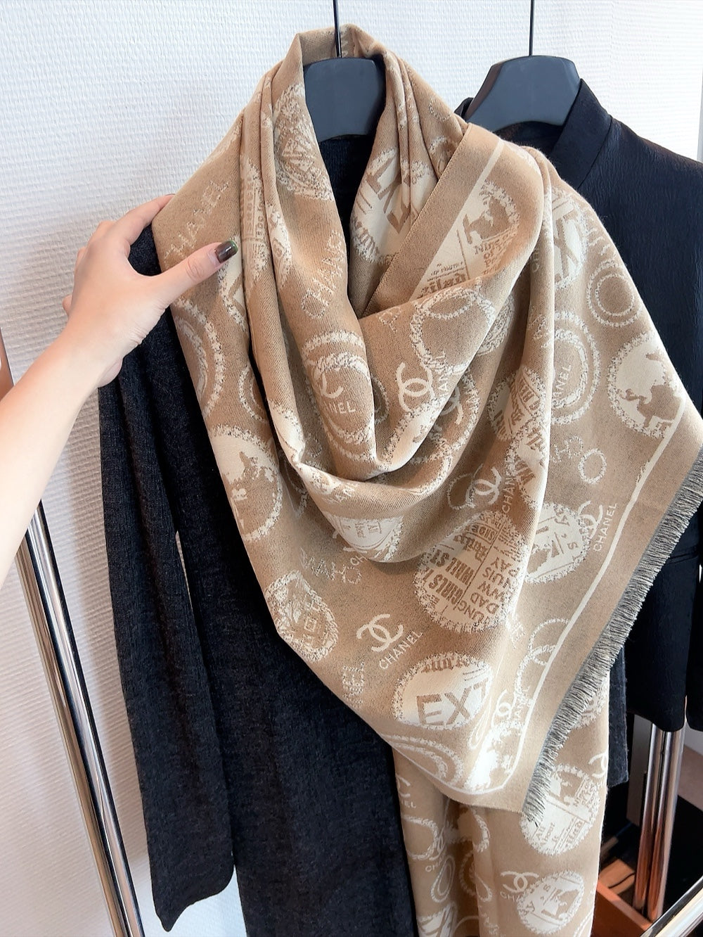 14C320W　Fashion scarves