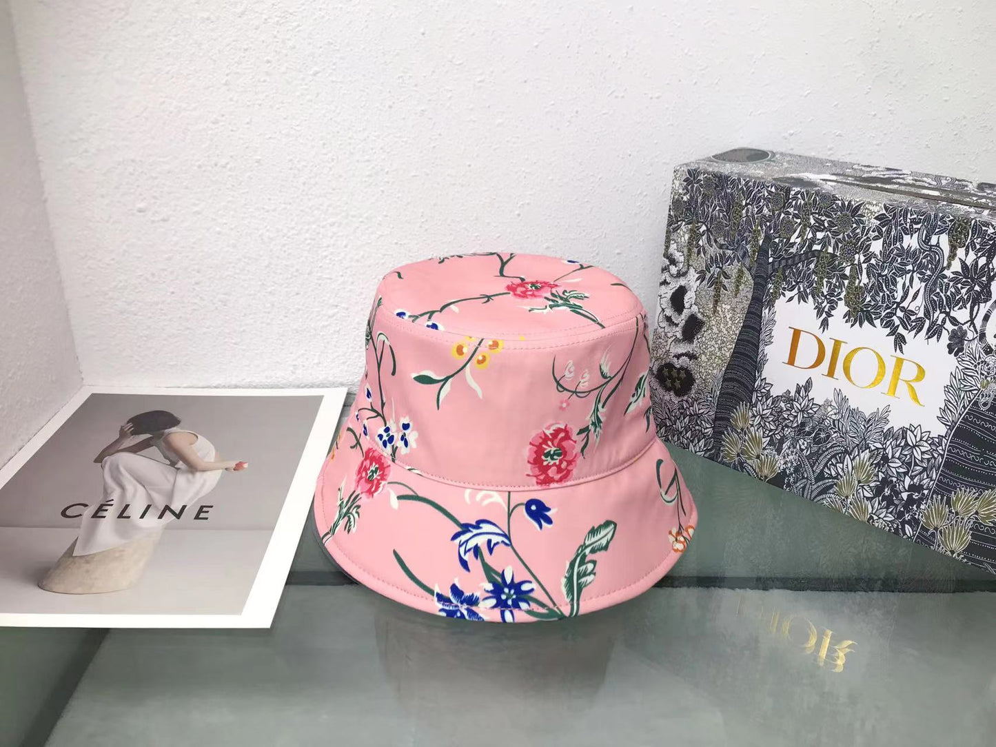 14D138M   Fashion hats