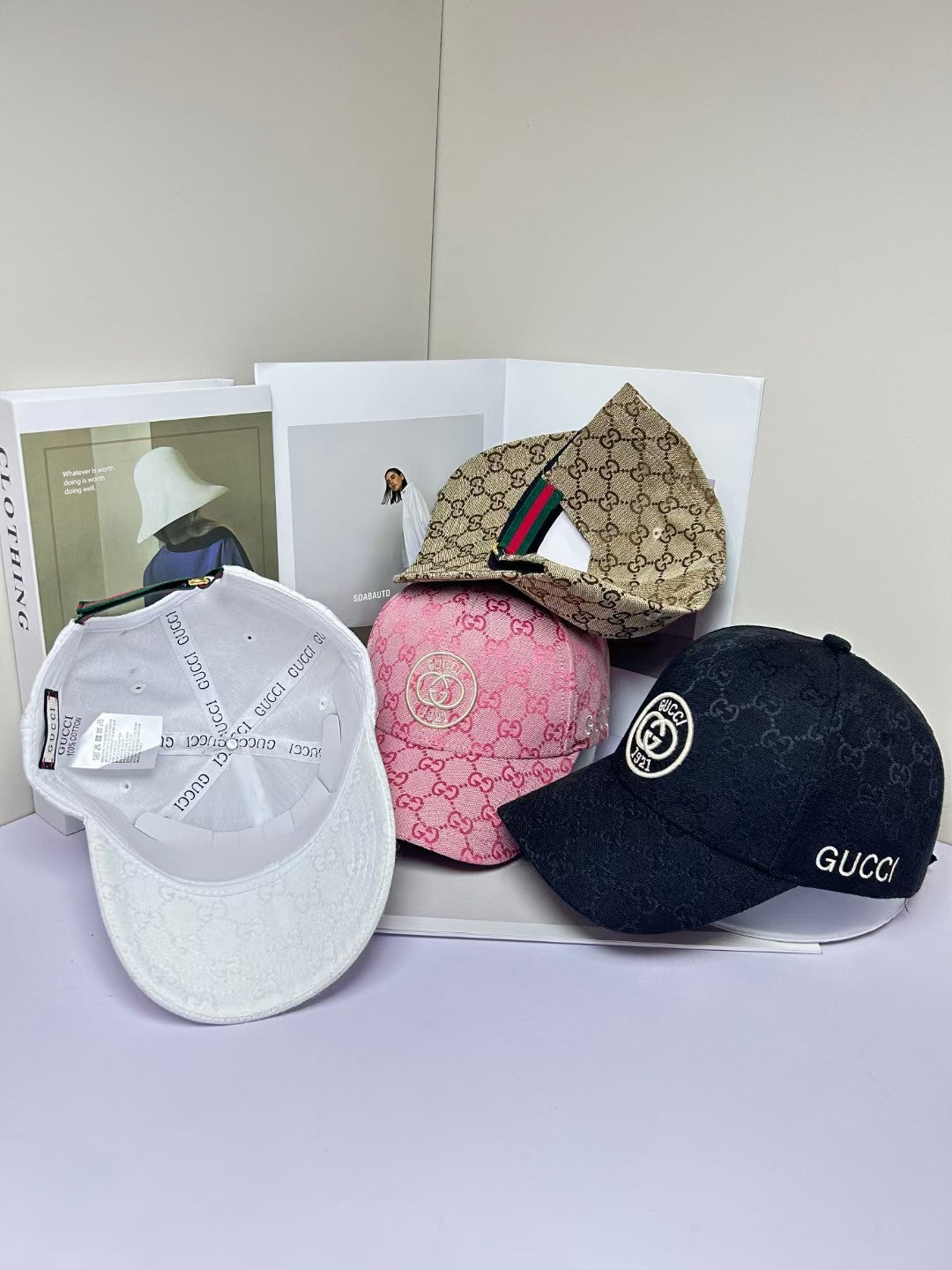 14B322M  Fashion hats