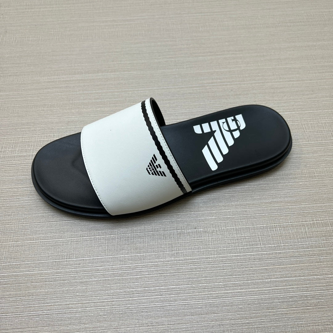 54A103Z    fashion   slippers