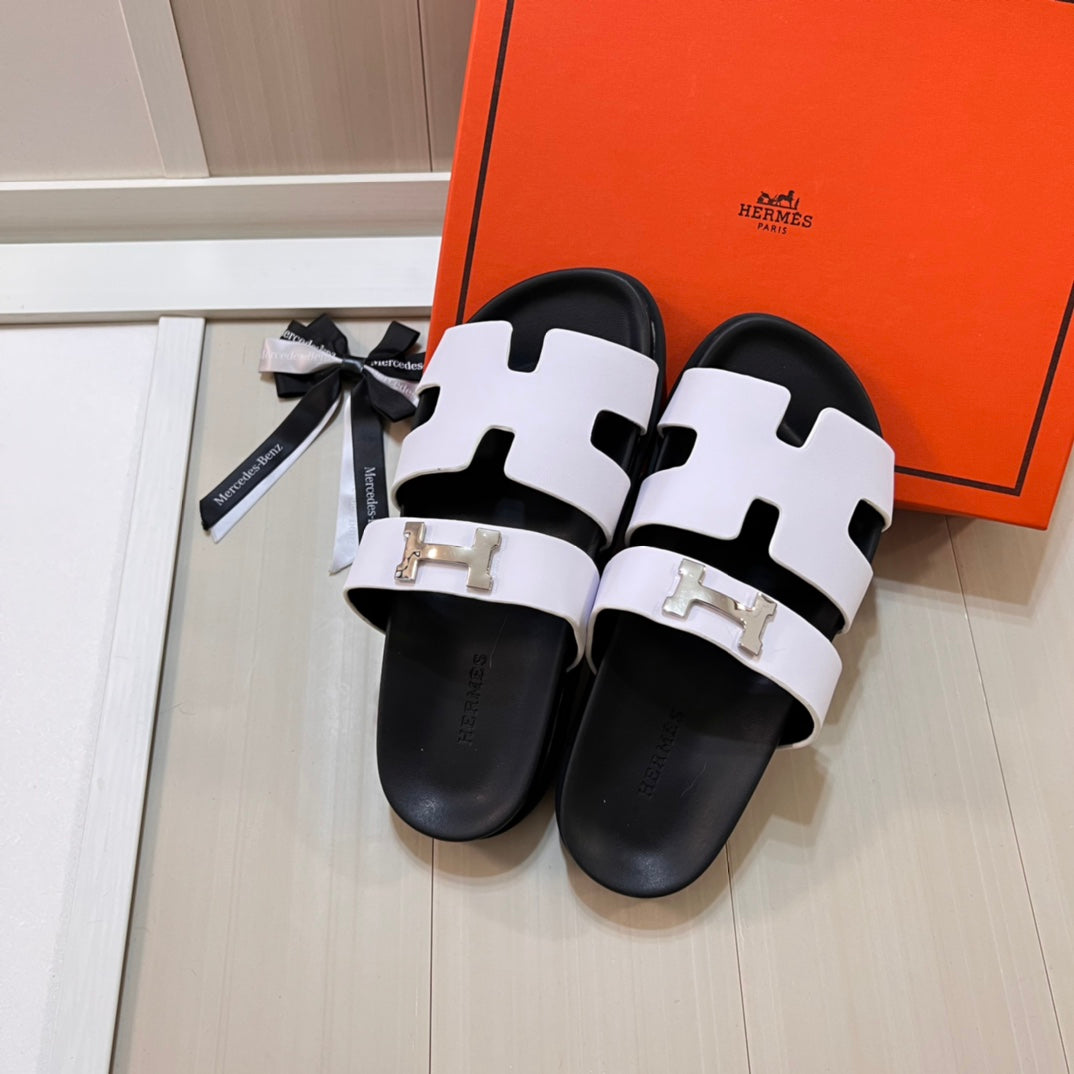 14H206Z  fashion Slippers