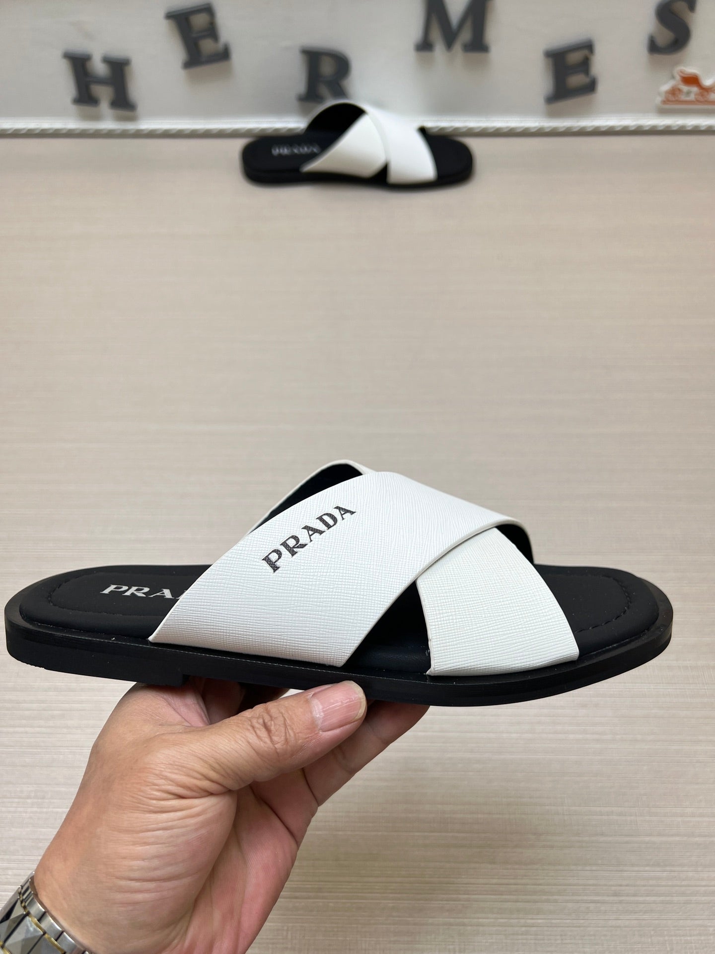 54PD73Z   fashion slippers