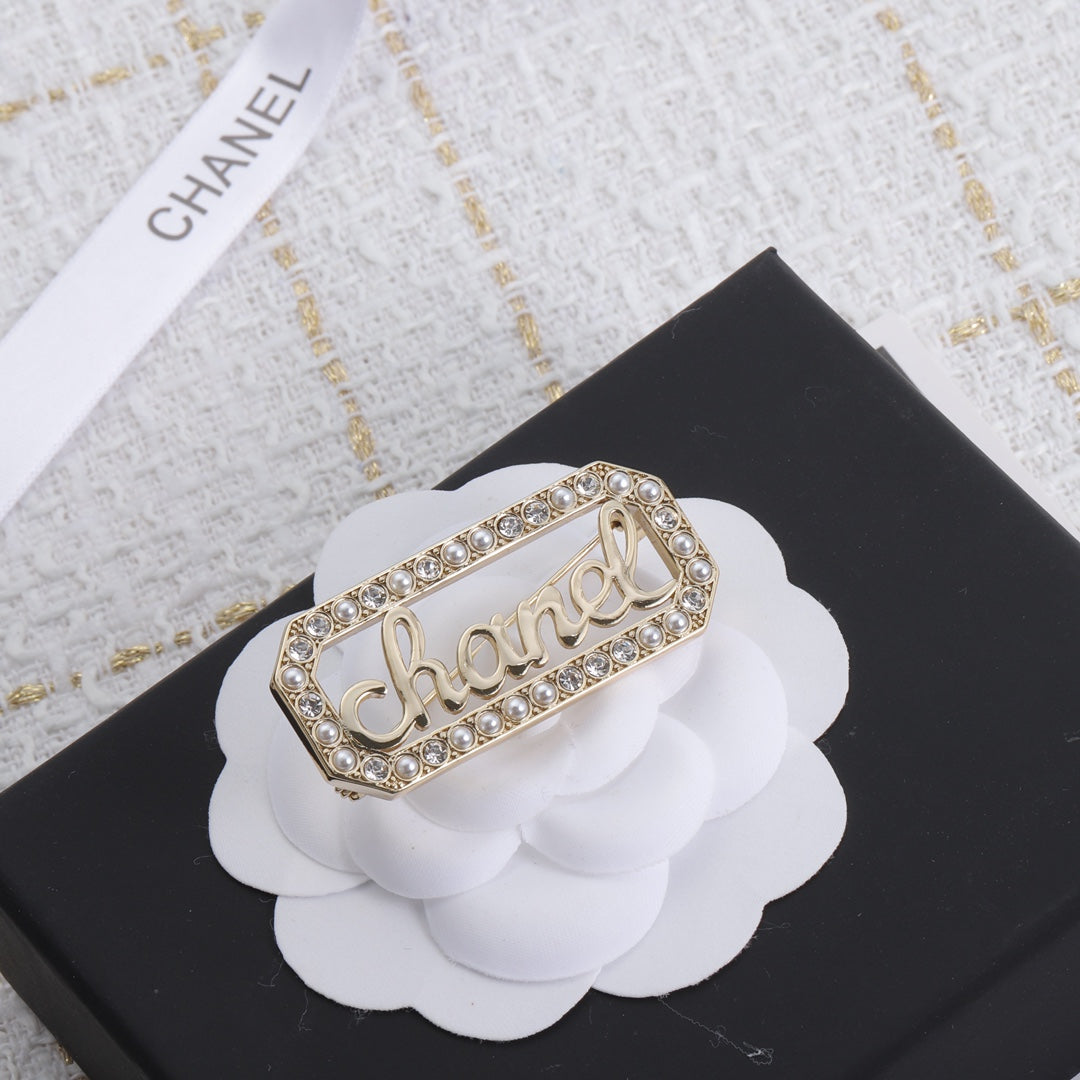 1YC91H  Fashion high -quality Brooch