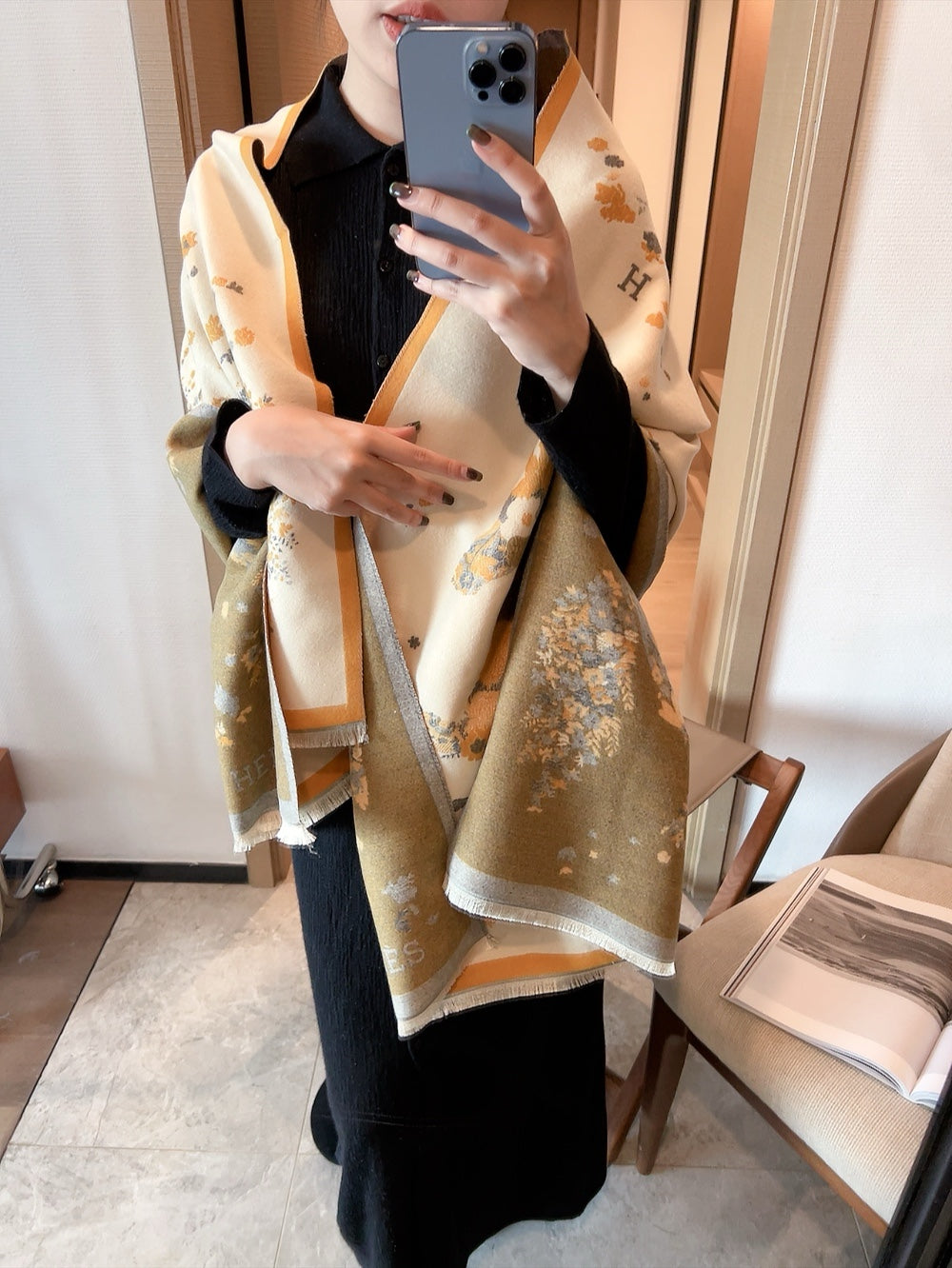 14H350W　Fashion scarves