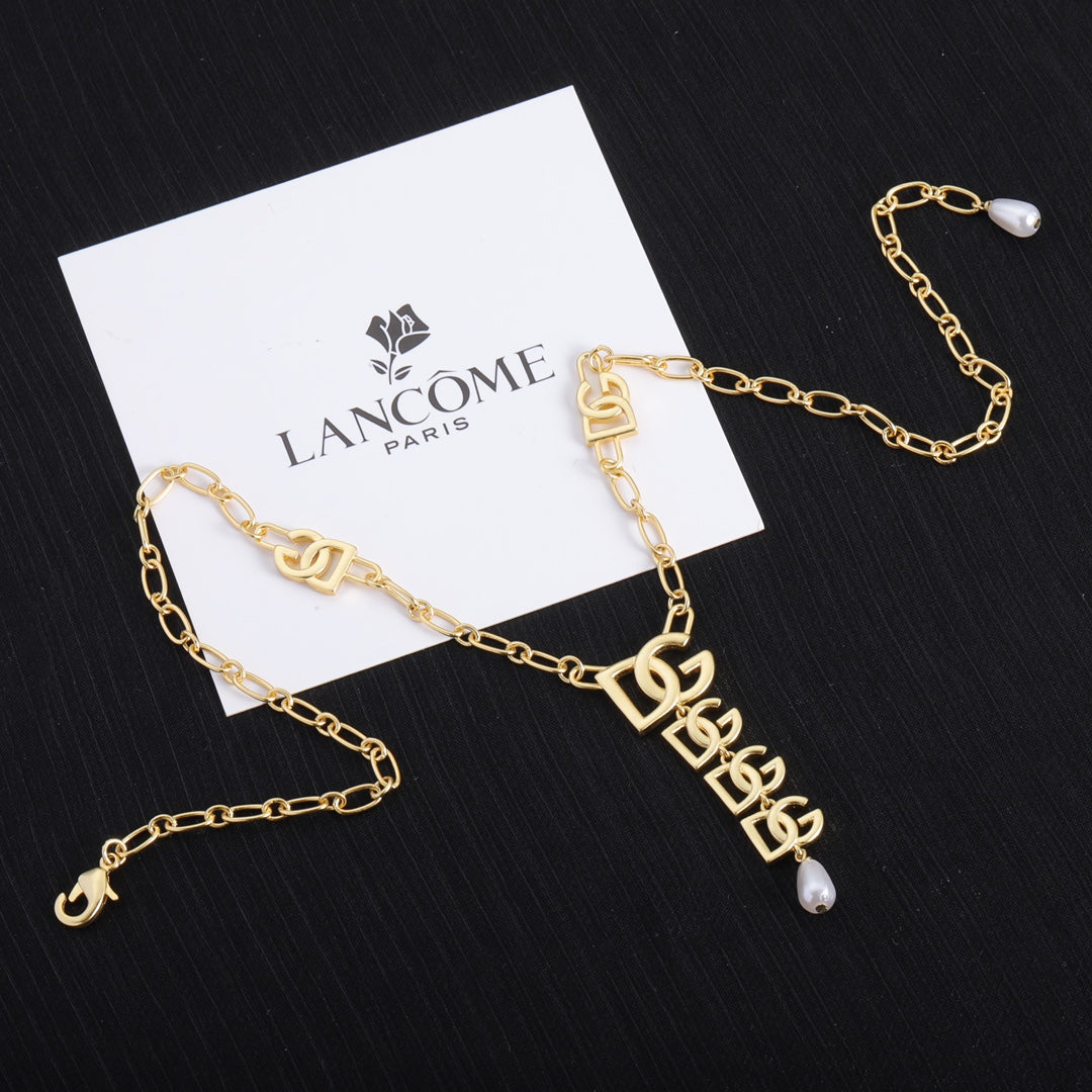 1XA582X Fashion high -quality Necklaces