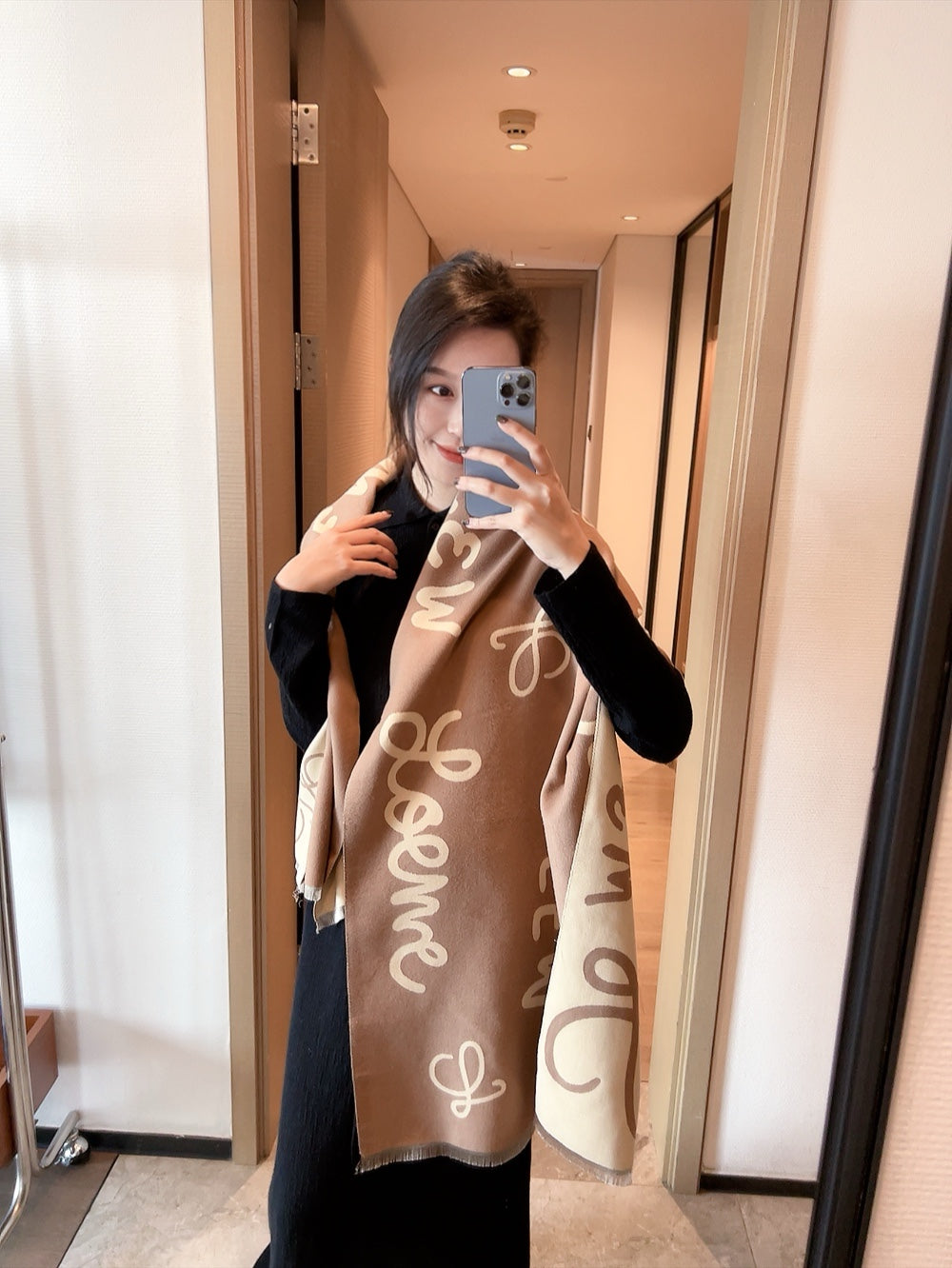 14A328W　Fashion scarves