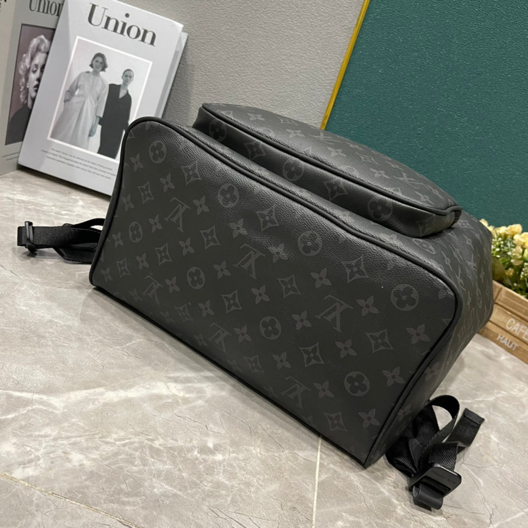 1XE447B Fashionable leather bag