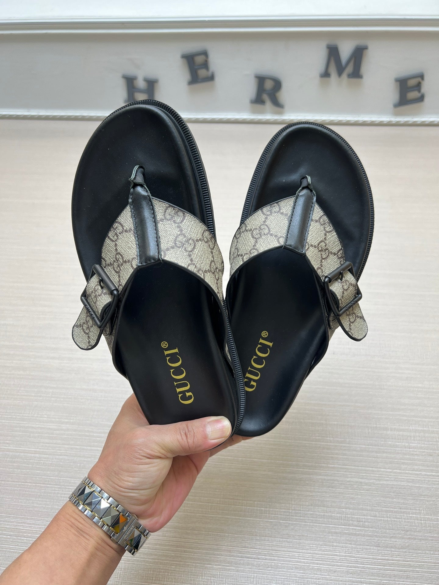 54B90Z  fashion  slippers