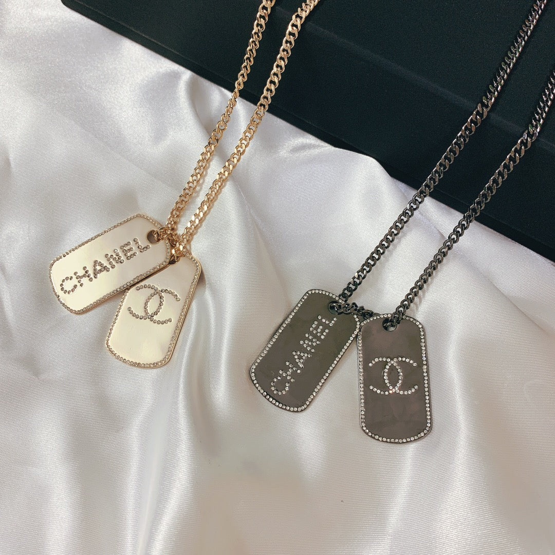 14C28X  Fashionable and high quality necklaces