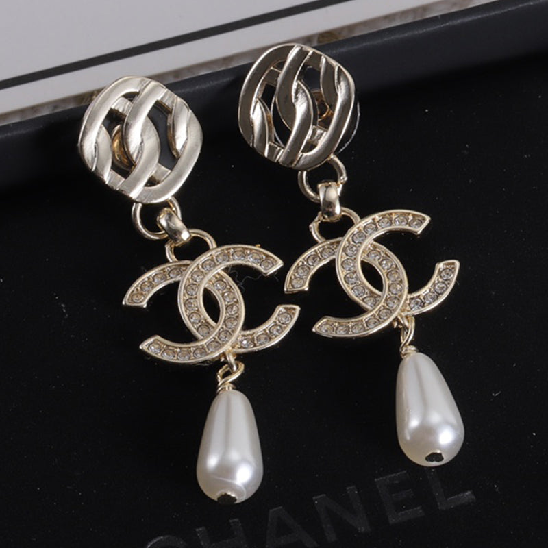 14C483E  Fashionable and high quality Earrings