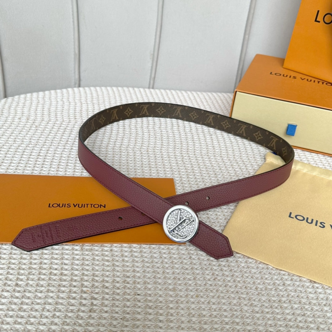 14E71P   (High quality leather belt With full package)