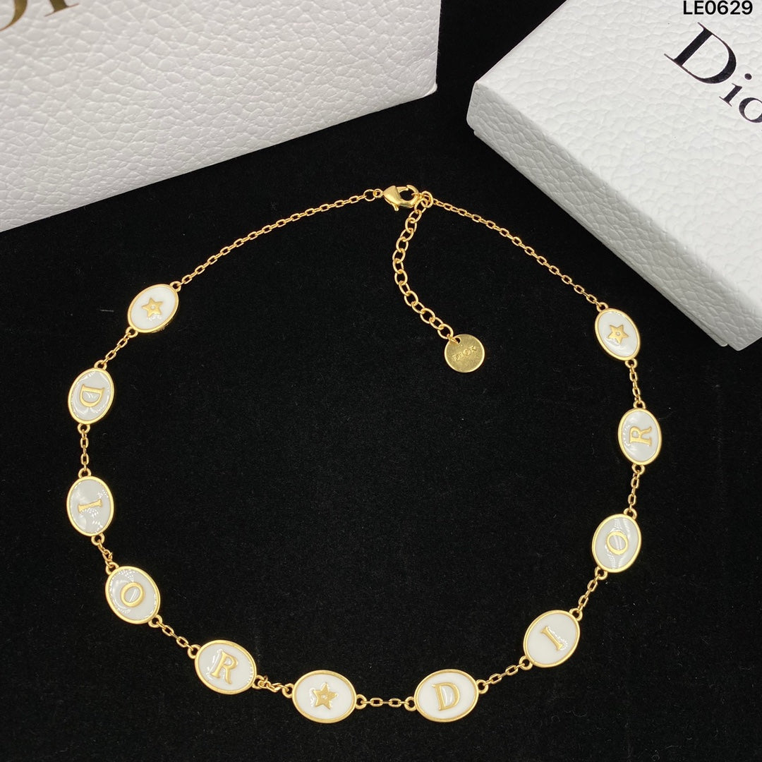 1YD183X  Fashion high -quality Necklaces