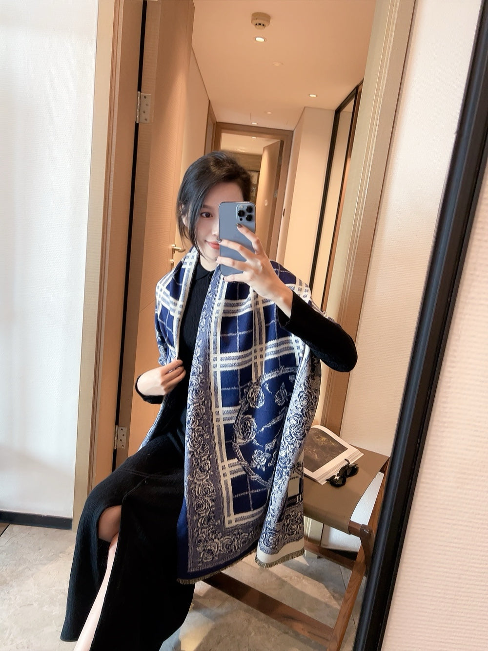 14H325W　Fashion scarves