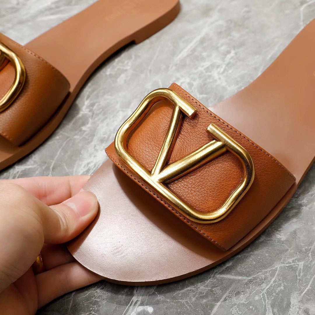 1:1 High quality leather slippers 2YVL23Z