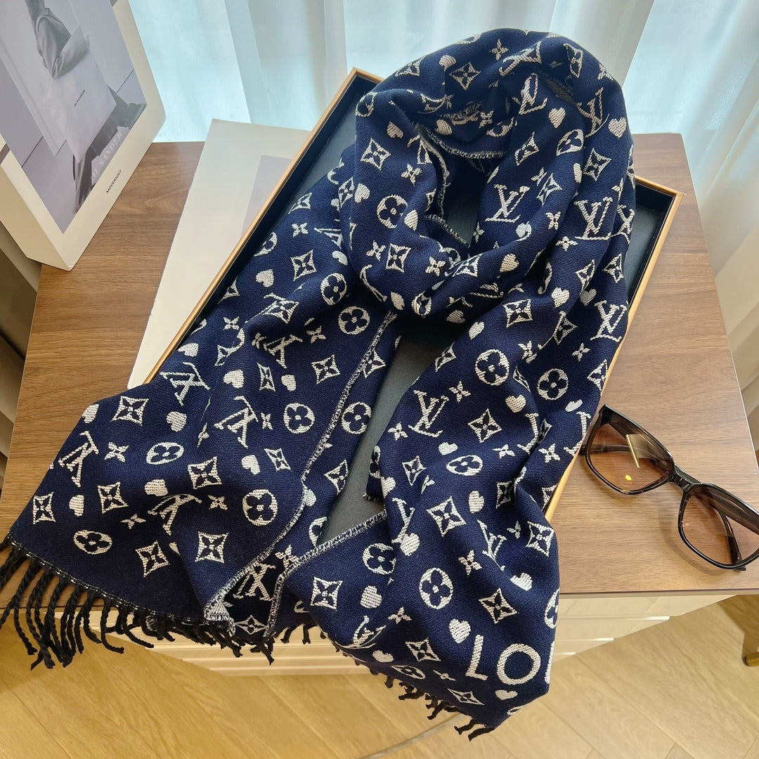 14E227W　Fashion scarves