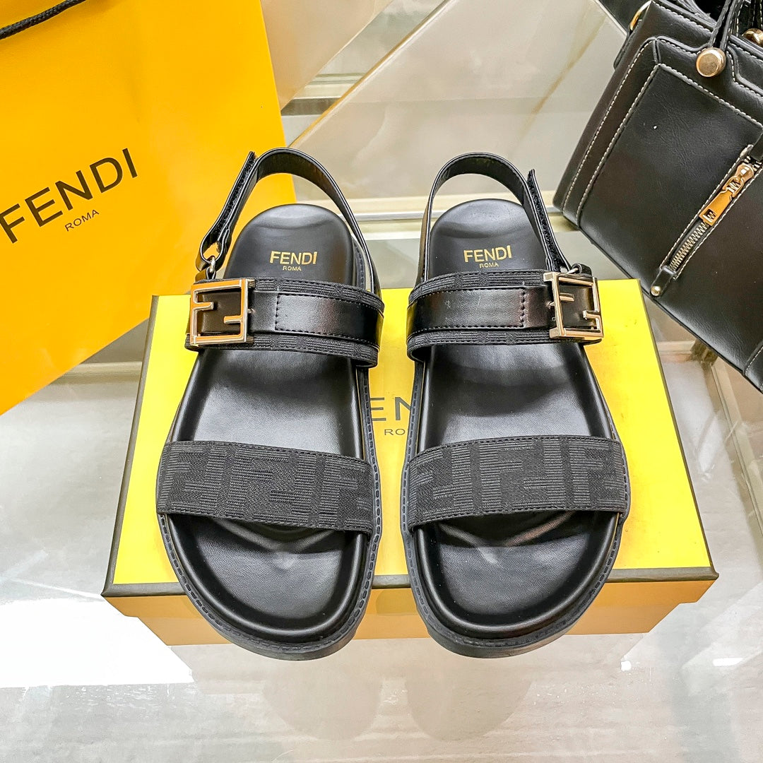 14F71Z  fashion sandals