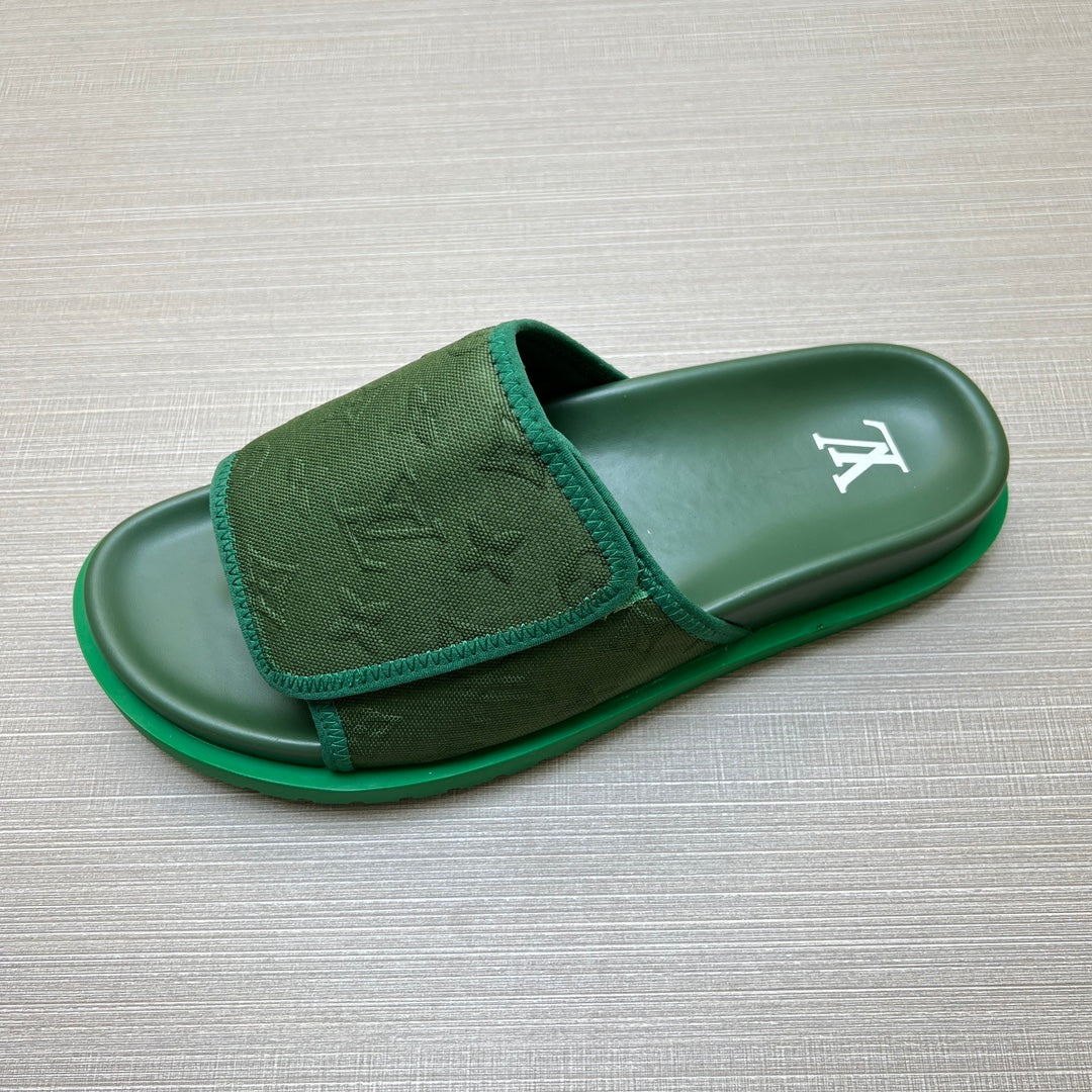 54E14Z   fashion  slippers