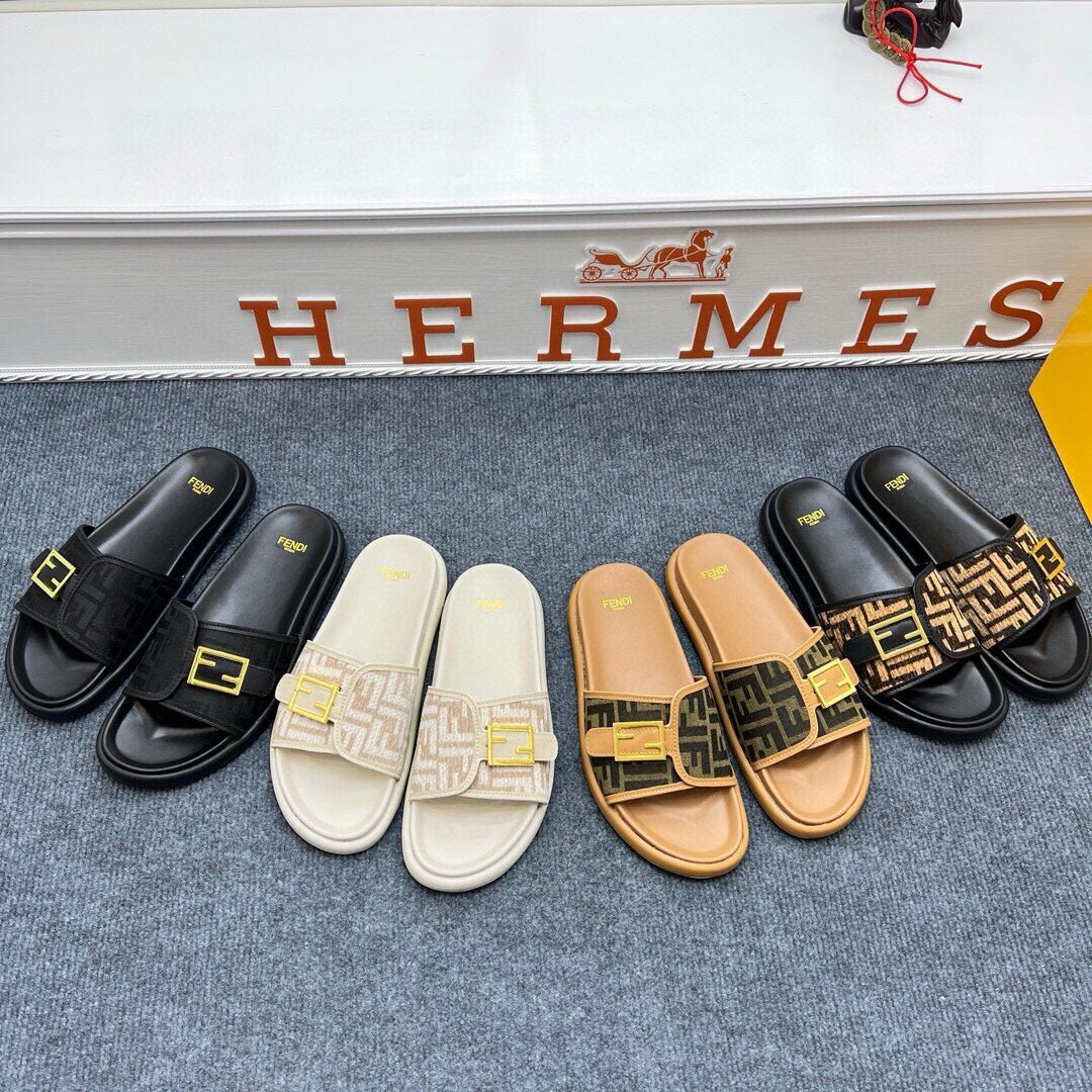 54F37Z  fashion  slippers