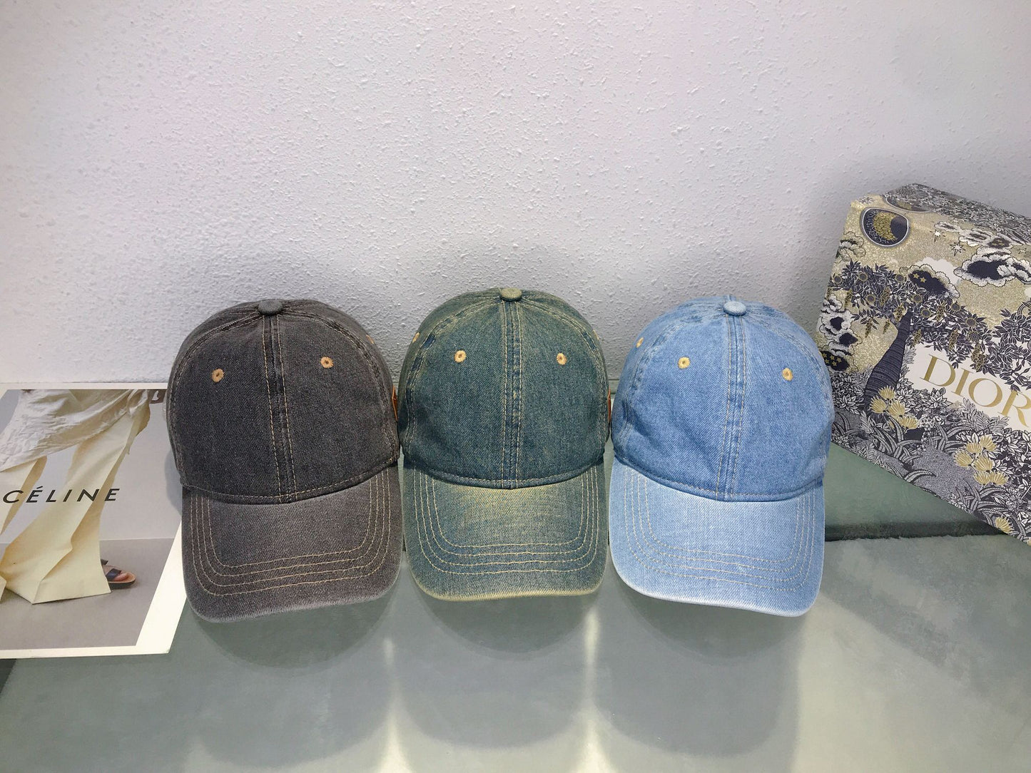 14D26M  Fashion hats