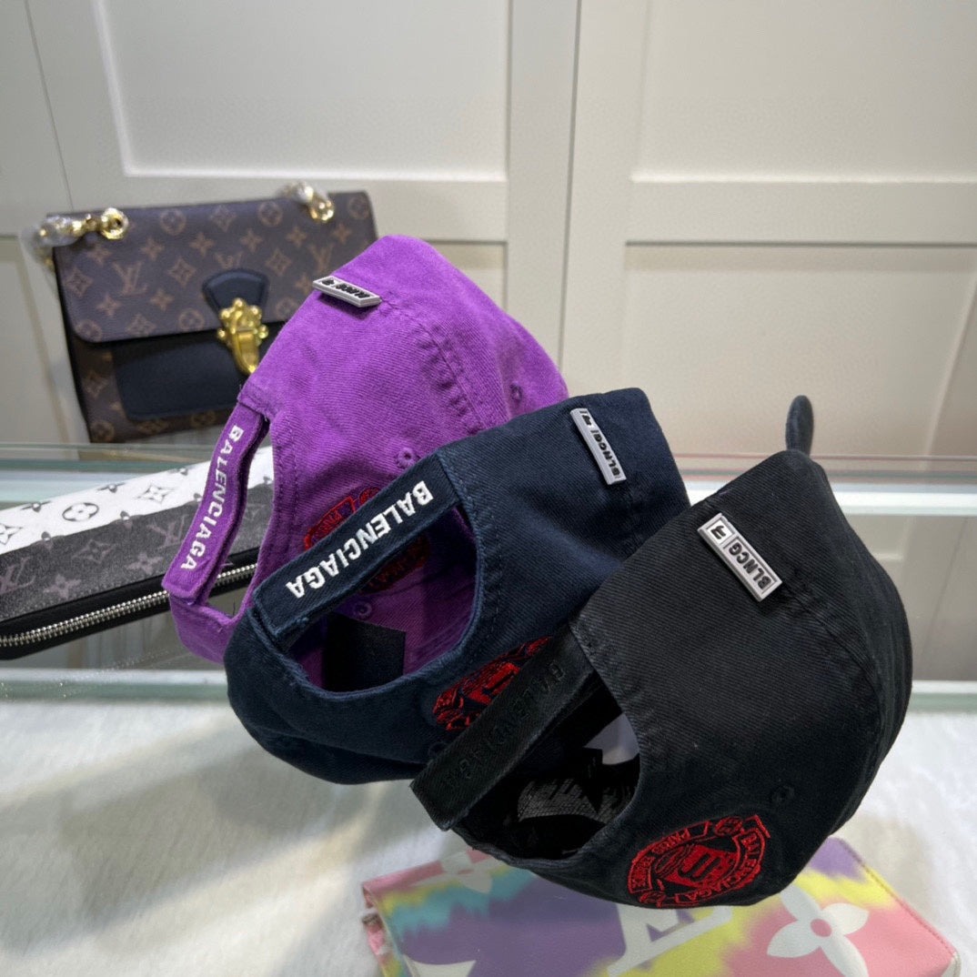 14J69M Fashion hats