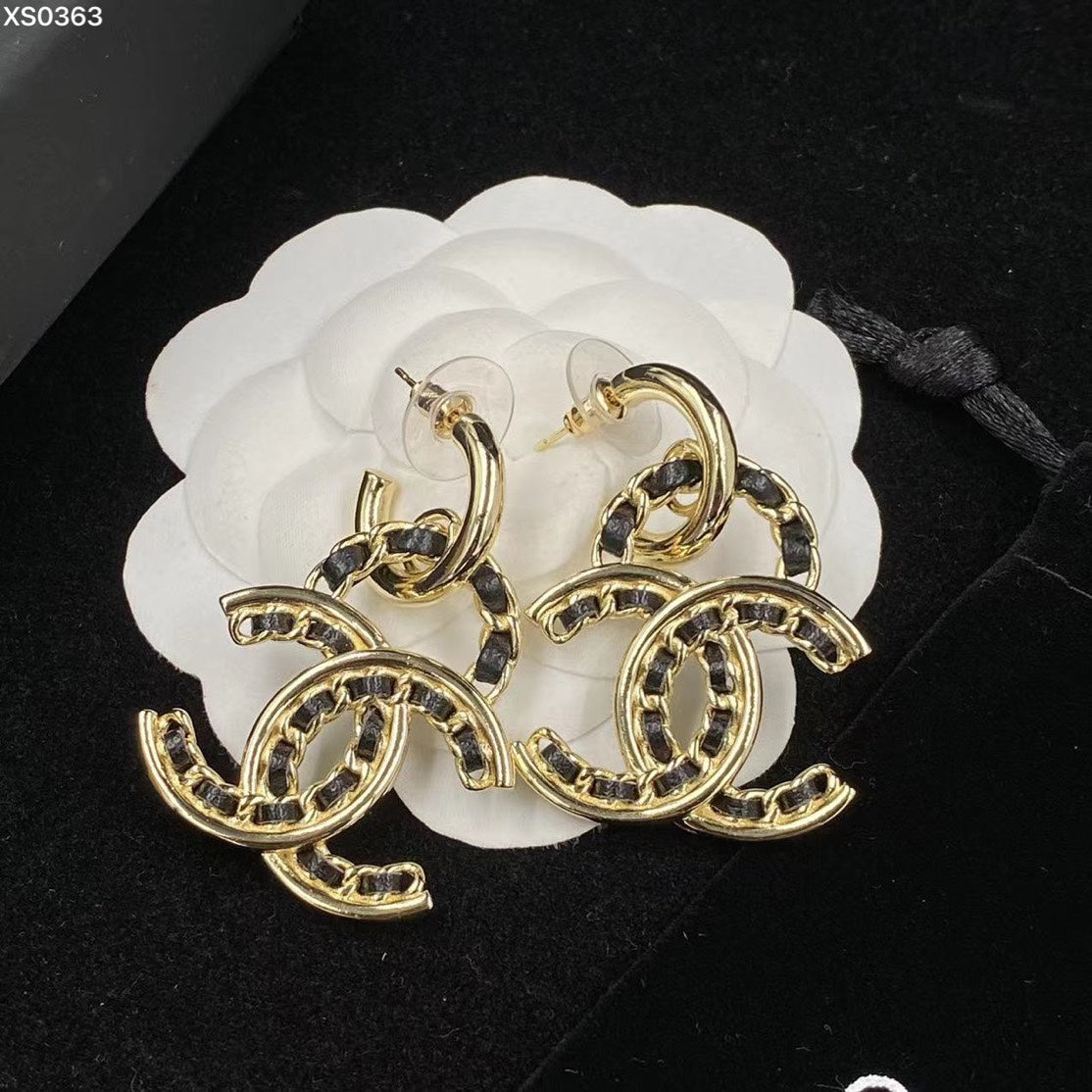 14C486E  Fashionable and high quality Earrings