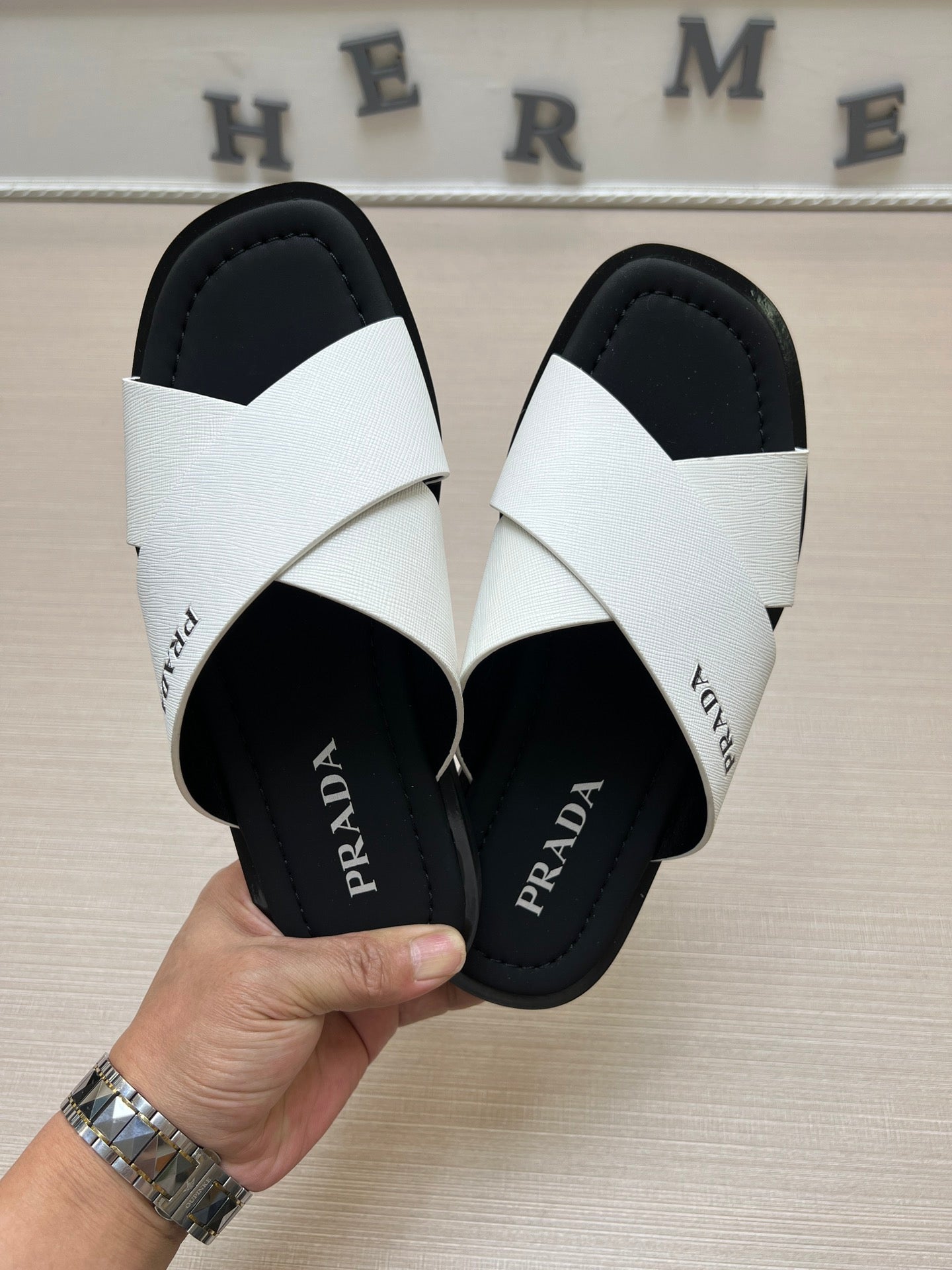 54PD73Z   fashion slippers