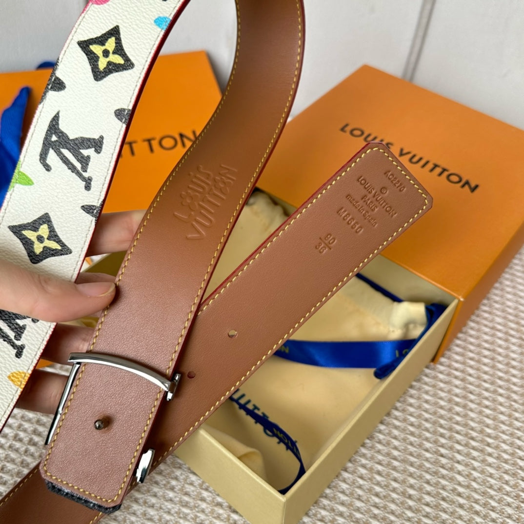 14E47P   (High quality leather belt With full package)