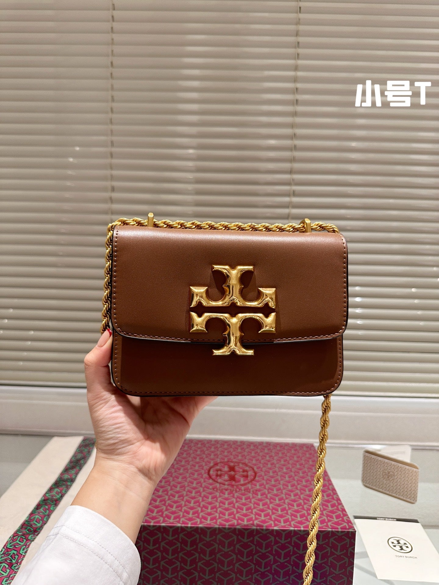 6XA431B Fashionable leather bag