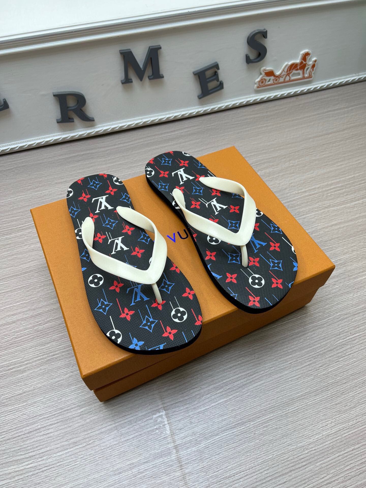 54E55Z   fashion  slippers