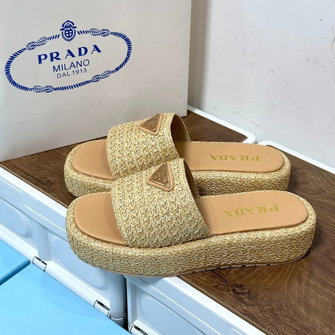 14PD23Z   fashion slippers