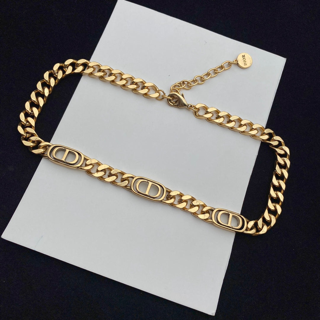 14D560X  Fashionable and high quality Earrings Bracelets Necklaces