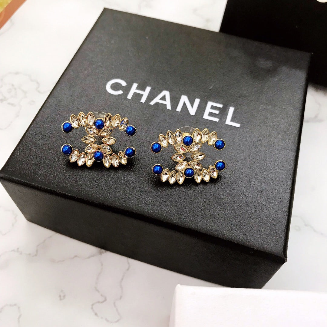 14C85E  Fashionable and high quality earrings