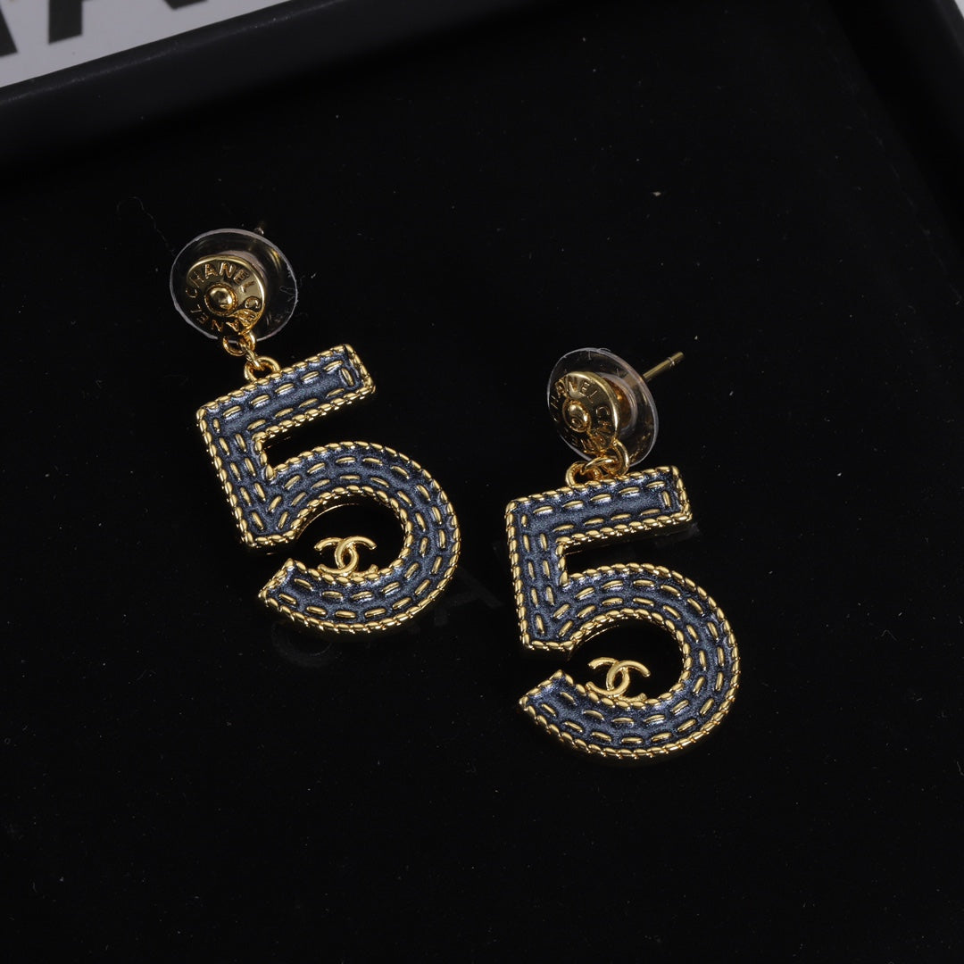 14C305E   Fashionable and high quality  Earrings