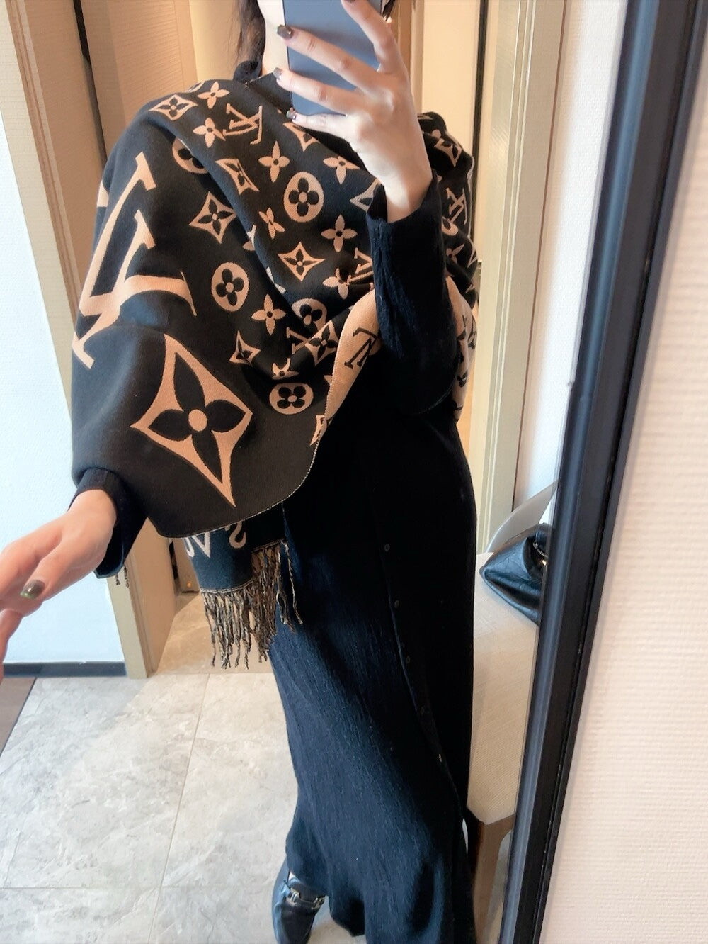 14E295W　 Fashion scarves