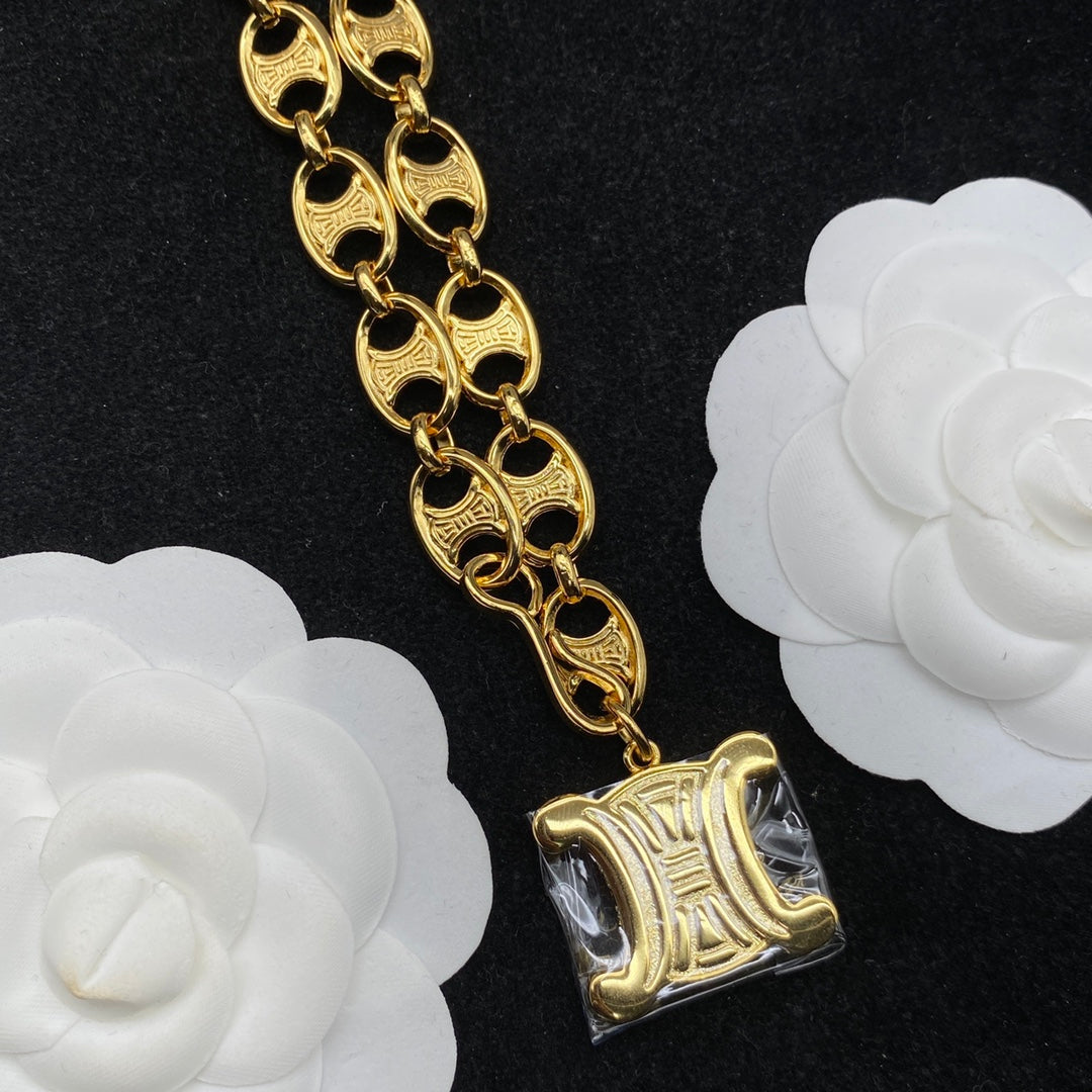 1XCL557X Fashionable high -quality necklace