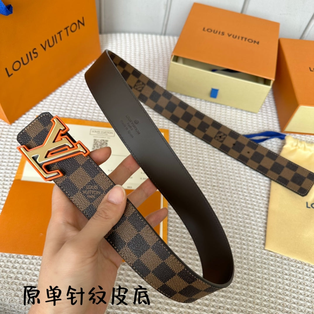 14E56P   (High quality leather belt With full package)