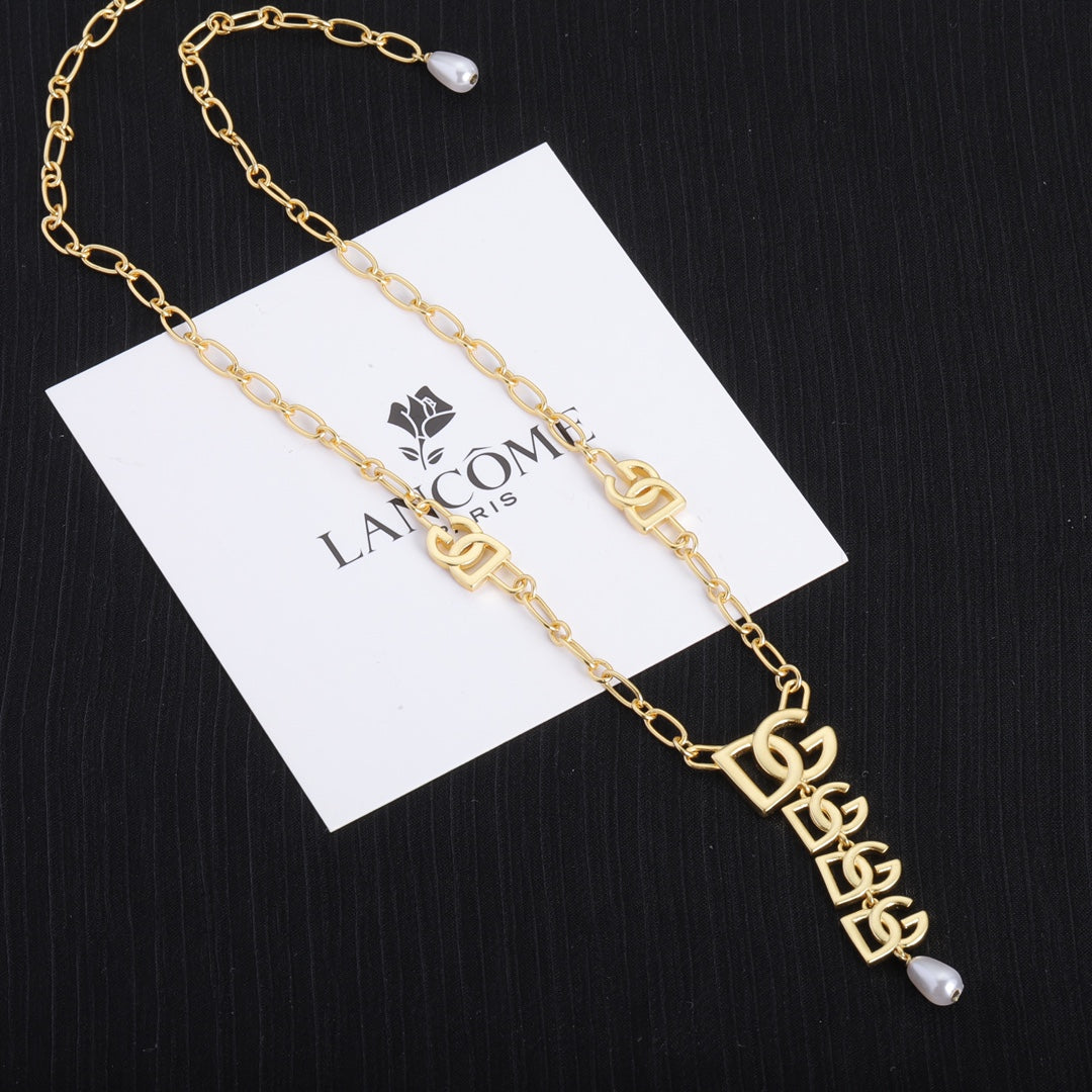 1XA582X Fashion high -quality Necklaces