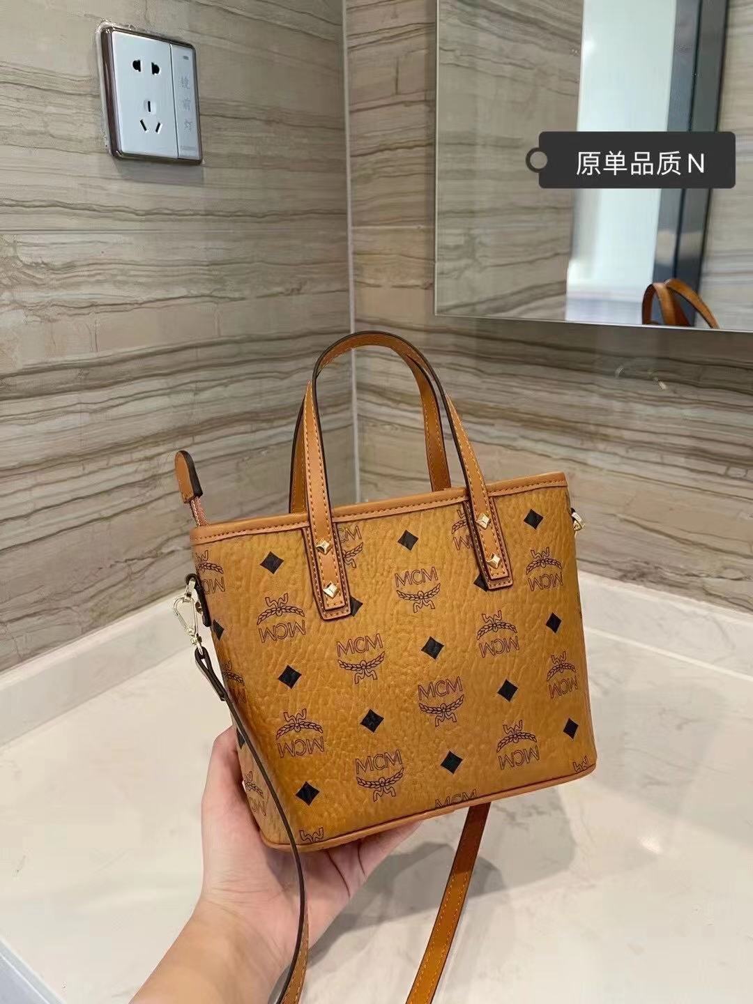 2XM333B hight quality leather Bags