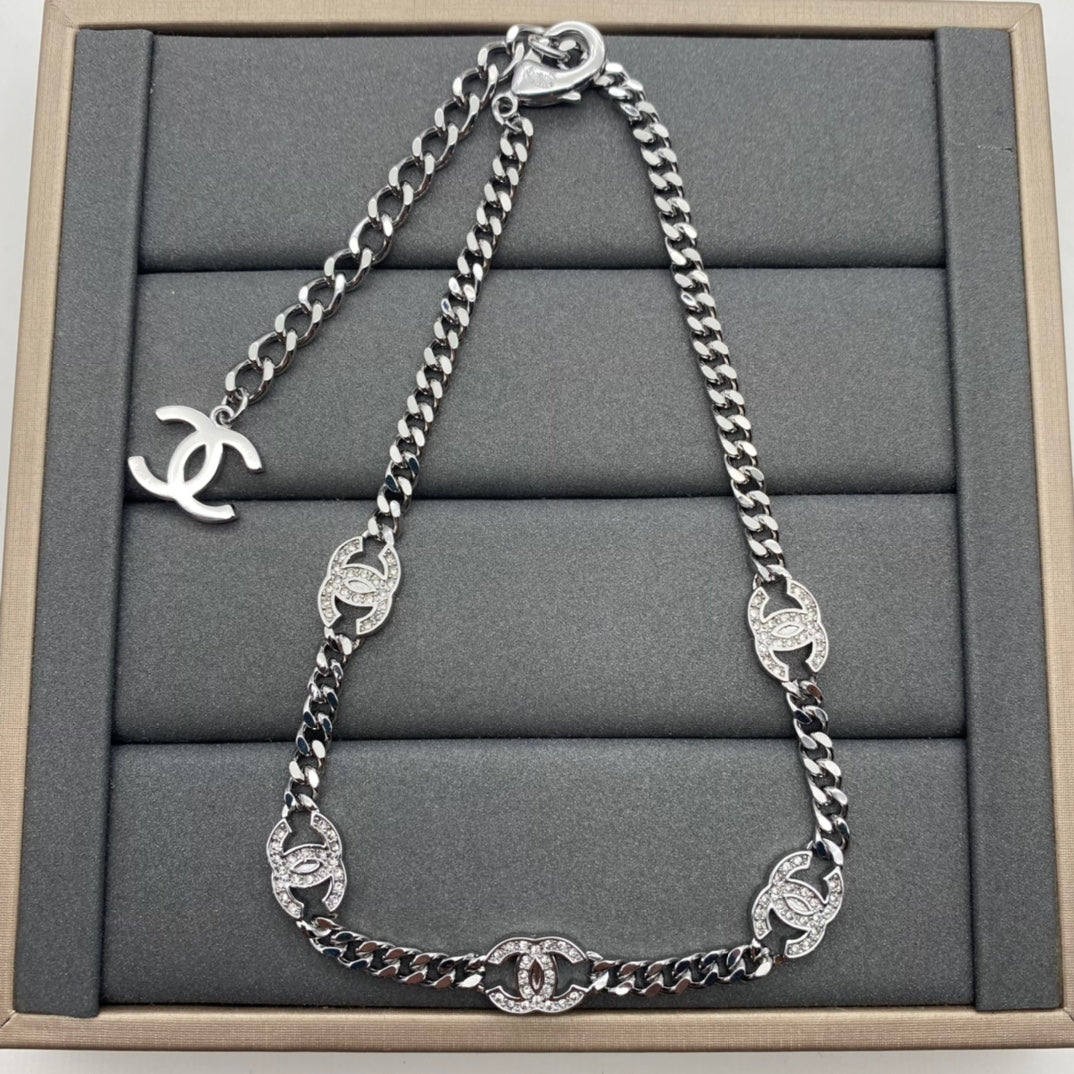 1NC81X Fashionable high -quality necklace bracelet