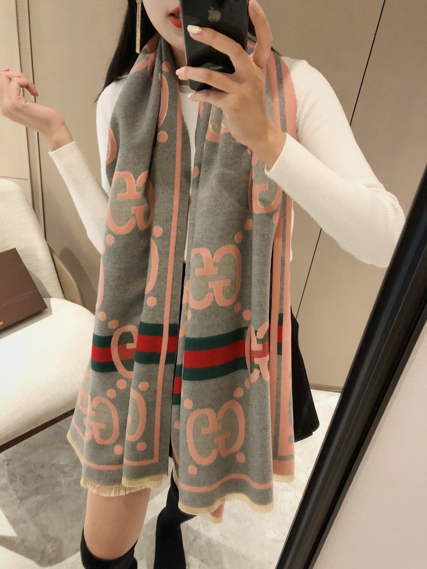 14B214W　Fashion scarves