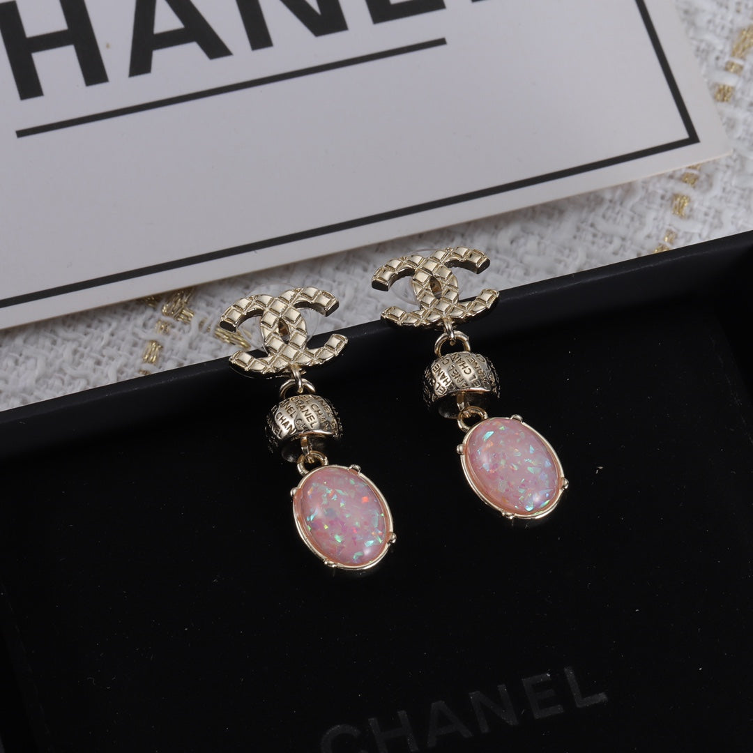 14C10E  Fashionable and high quality earrings