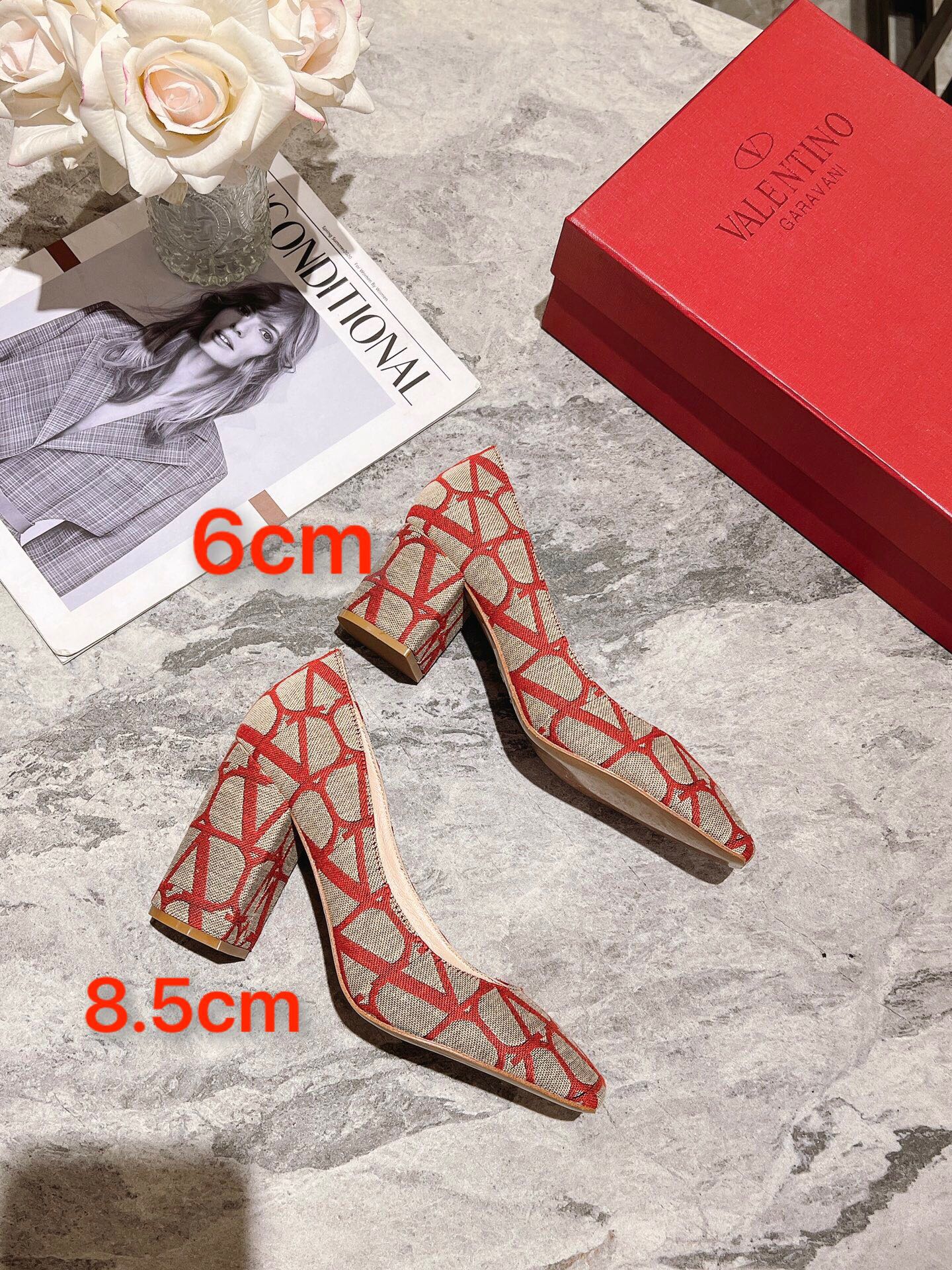 1:1 High quality leather sandals 2YVL33Z