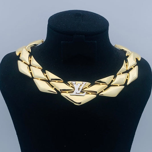 8XE18X Fashion high -quality Necklaces