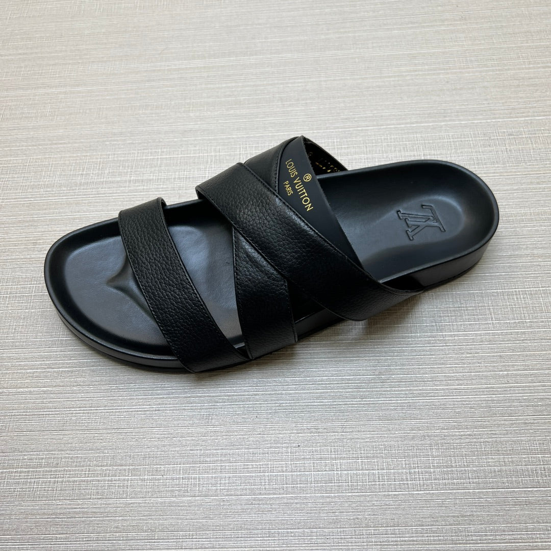 54E89Z    fashion slippers