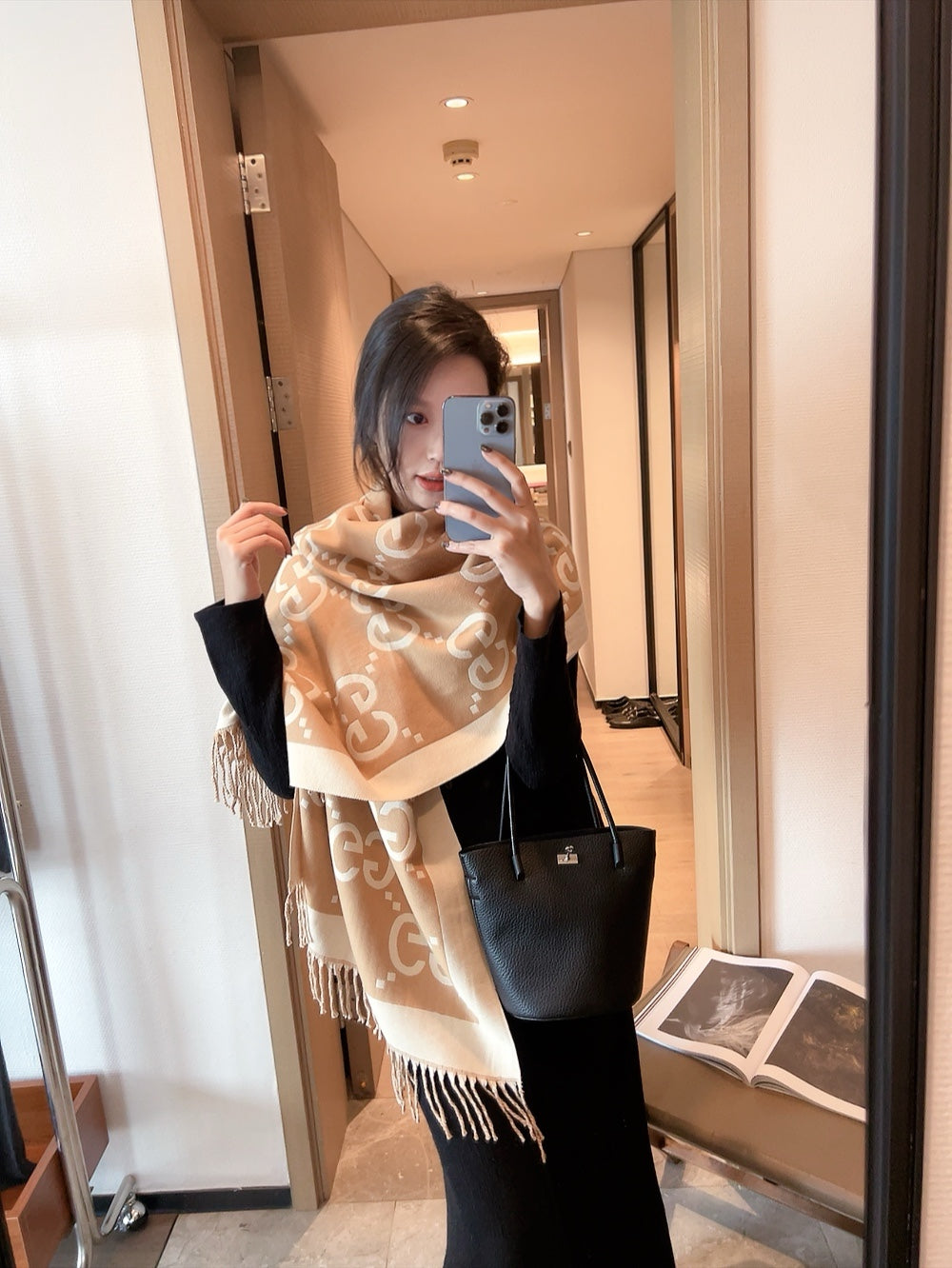 14B365W　Fashion scarves