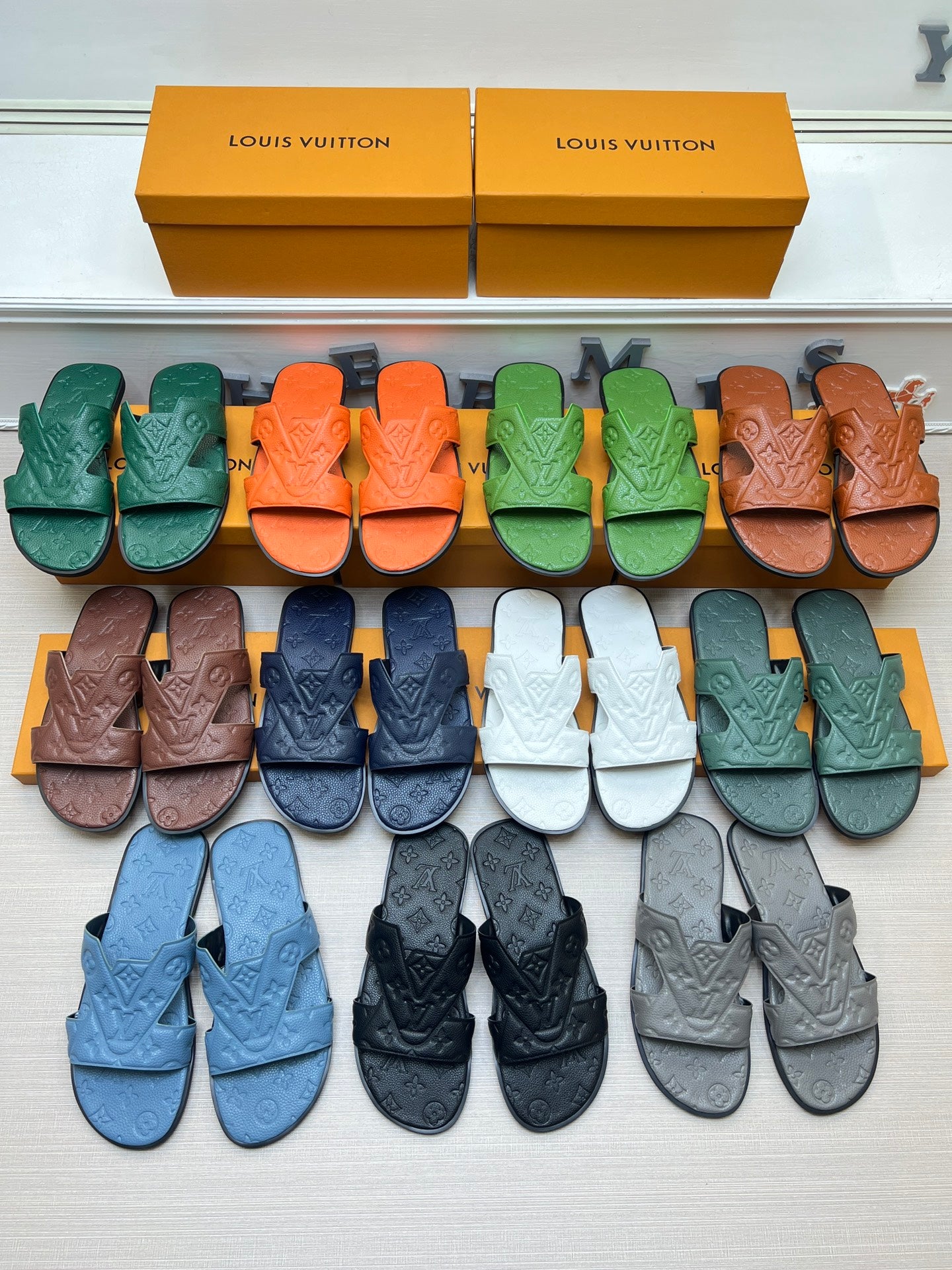 54E34Z  fashion  slippers