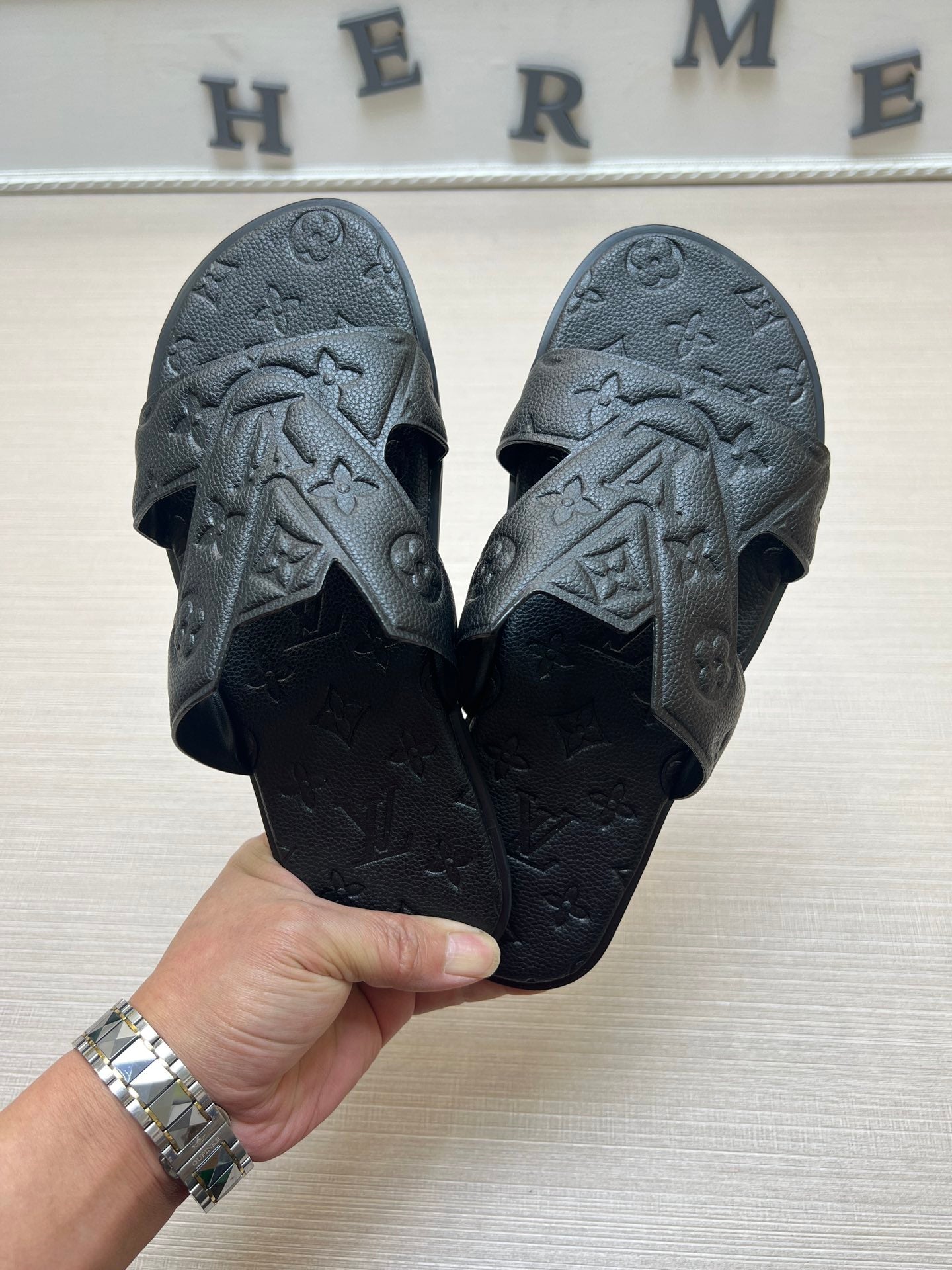 54E34Z  fashion  slippers