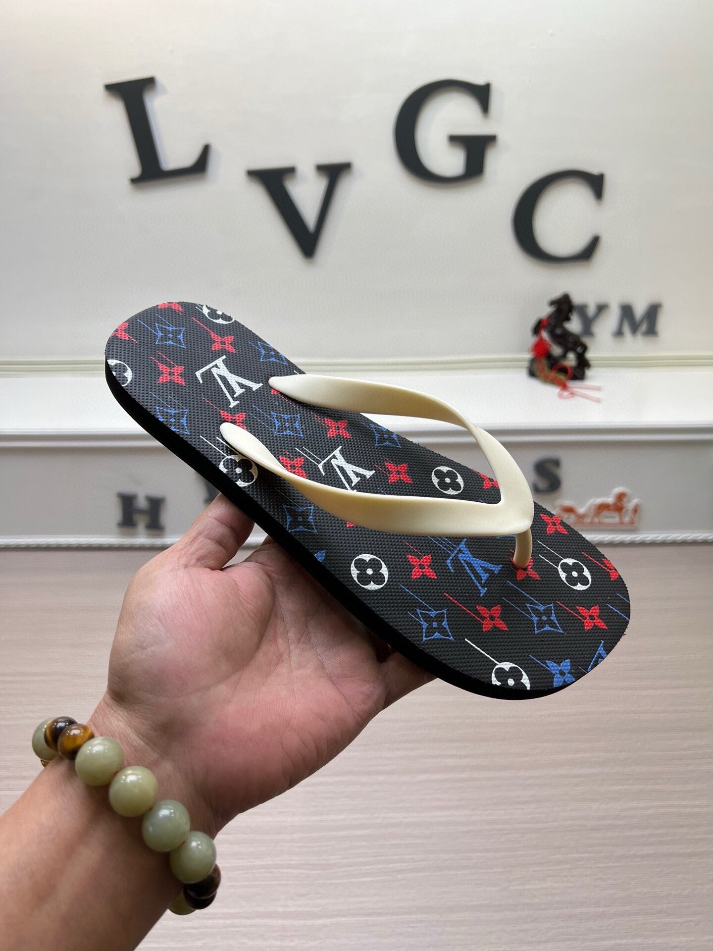 54E55Z   fashion  slippers